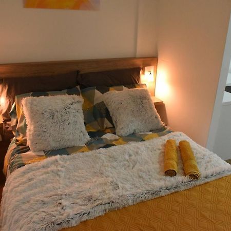 Central Apartment ชูปริยา ภายนอก รูปภาพ