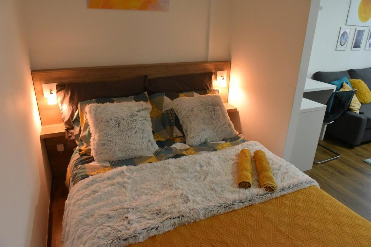 Central Apartment ชูปริยา ภายนอก รูปภาพ