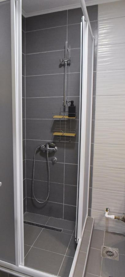 Central Apartment ชูปริยา ภายนอก รูปภาพ
