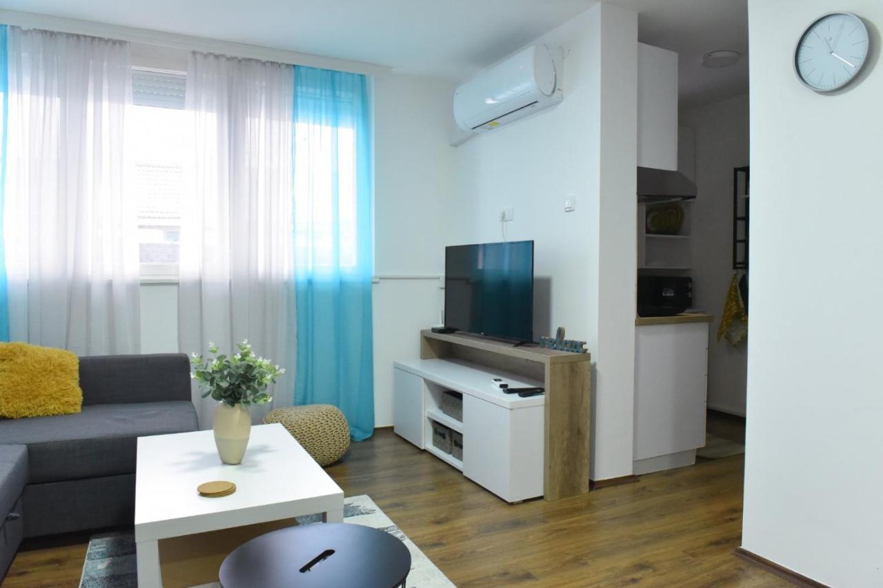 Central Apartment ชูปริยา ภายนอก รูปภาพ